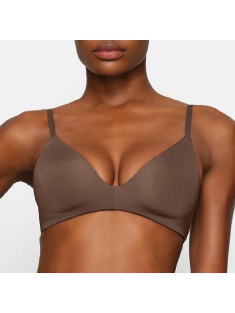 NWT SKIMS WIRELESS FORM T-SHIRT BRA ONYX - 40D